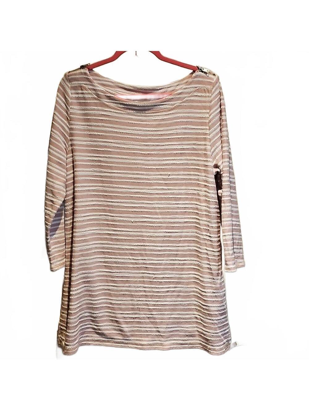Liz Claiborne Weekend Textured Stripe Tip With Shoulder Zipper Accents. Size XL